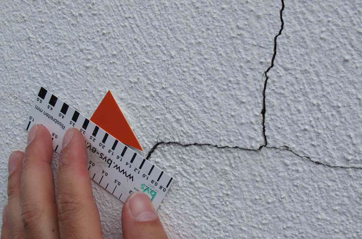 Risse vermessen und beurteilen, Rissbreitenlineal